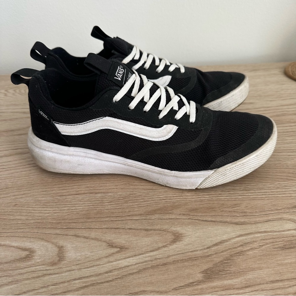 Vans Ultra range size 9.5